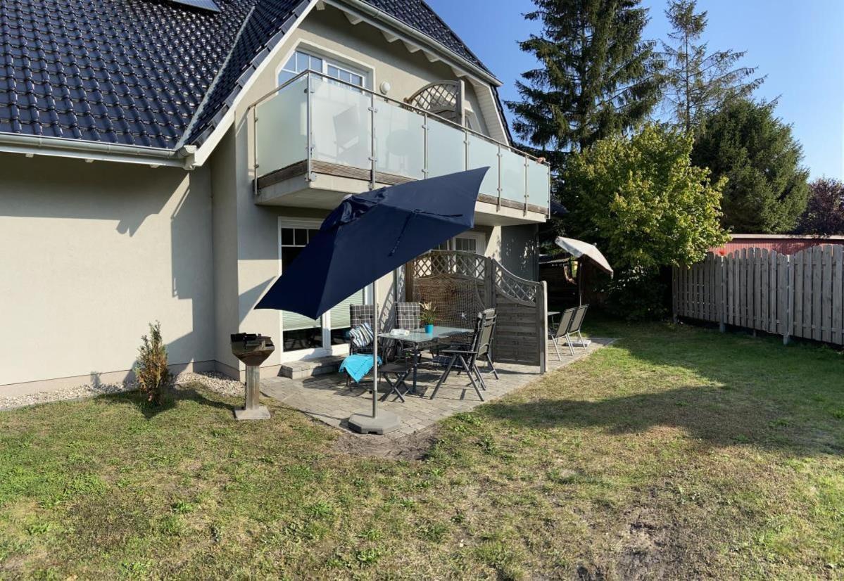 Ferienwohnung Van Der Holm Born Exterior photo